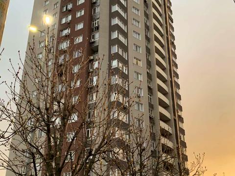 квартира за адресою Героїв полку "Азов" вул. (Маршала Малиновського), 8