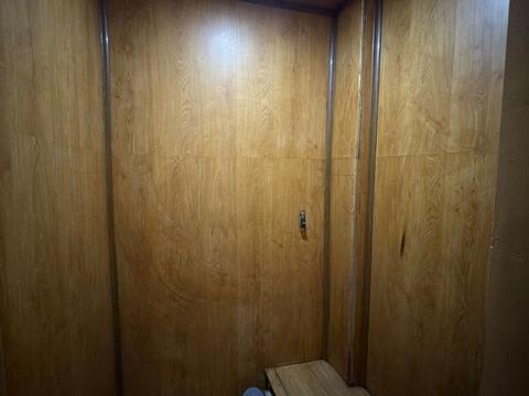 комерційна за адресою Лемківська вул., 14
