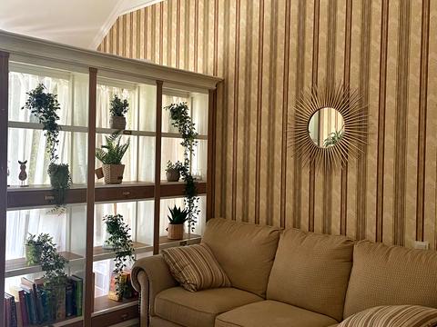 будинок за адресою центральна, 2