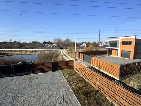 будинок за адресою Бузкова вул.