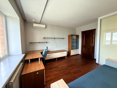 квартира за адресою Науки просп., 62-А