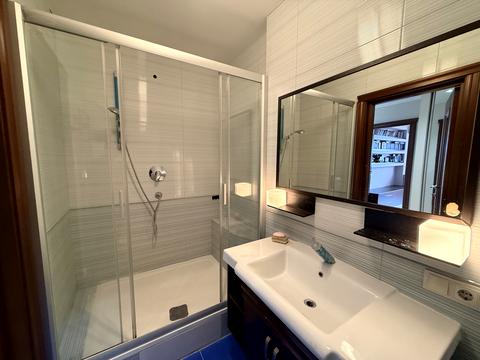 квартира за адресою Науки просп., 62-А