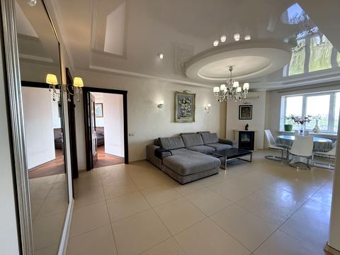 квартира за адресою Науки просп., 62-А