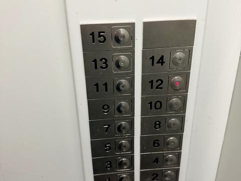 квартира за адресою Науки просп., 62-А