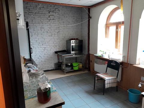 коммерческая по адресу Героев Сталинграда просп., 136