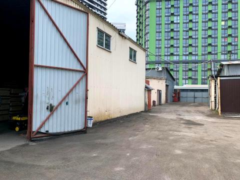 комерційна за адресою Клеманська вул., 5