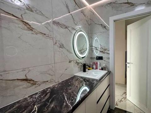 квартира за адресою Флотська вул., 10-Б