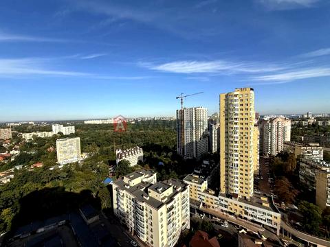 квартира за адресою Авіаконструктора Ігоря Сікорського вул. (Танкова), 4-Г