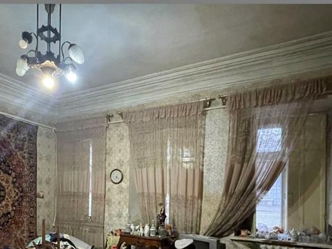 комерційна за адресою Дігтярна вул., 11