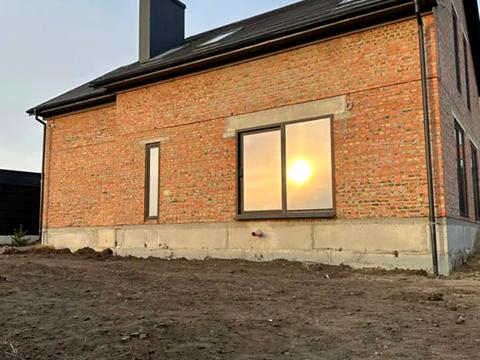 будинок за адресою Петра Батьківського вул.
