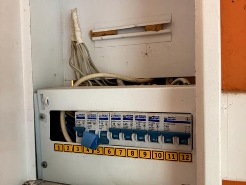 будинок за адресою Ентузіастів