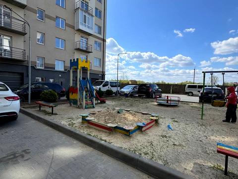 квартира за адресою Заозерна вул., (Будинок 1)