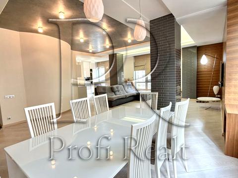 квартира за адресою Андрія Верхогляда вул. (Михайла Драгомирова), 12