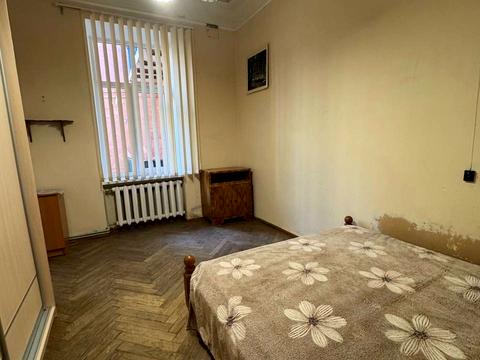 квартира за адресою Шептицьких вул., 19