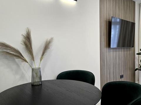 квартира по адресу Олександра Олеся ул., 9