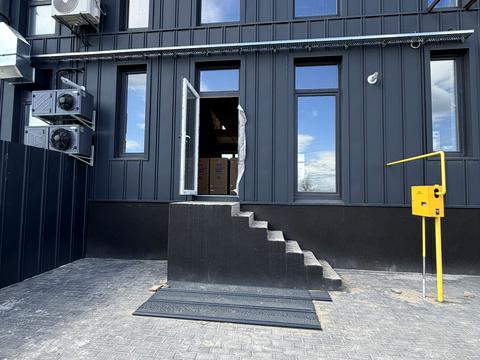 комерційна за адресою Глинська вул., 50