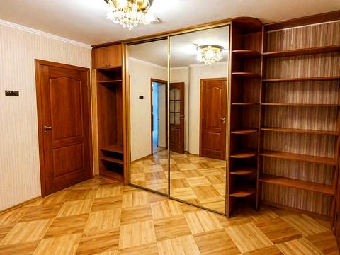 квартира за адресою Лабораторна вул., 14