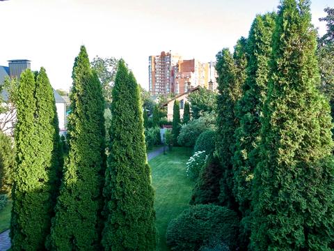 будинок за адресою Раїси Букіної вул.