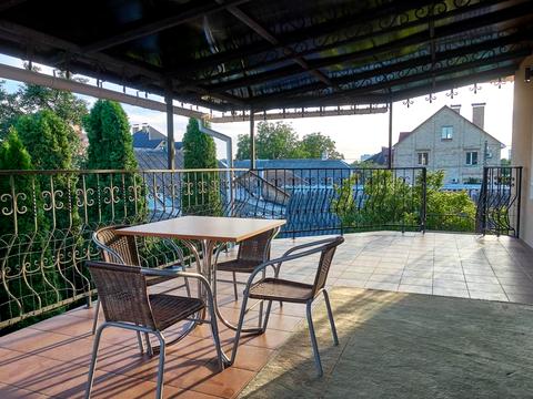 будинок за адресою Раїси Букіної вул.