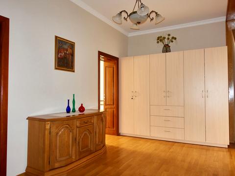 будинок за адресою Раїси Букіної вул.