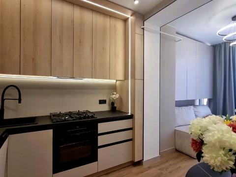 квартира за адресою Мартинова просп., (вул. Щаслива, 67)