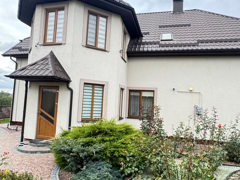 будинок за адресою Литовська