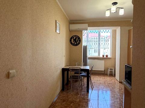 квартира за адресою Івана Миколайчука вул., 20Б