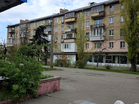 квартира за адресою Леоніда Каденюка просп. (Юрія Гагаріна), 9