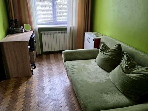 квартира за адресою Леоніда Каденюка просп. (Юрія Гагаріна), 9