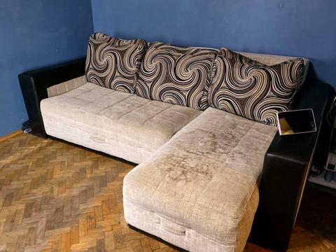 квартира за адресою Леоніда Каденюка просп. (Юрія Гагаріна), 9