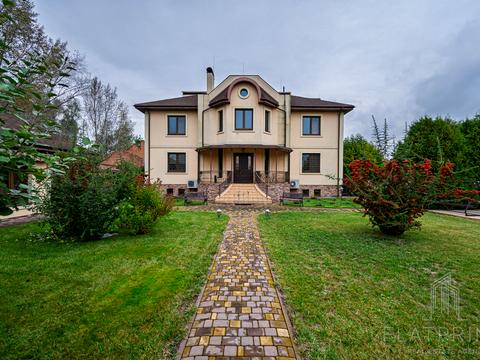 будинок за адресою Дачна, 8