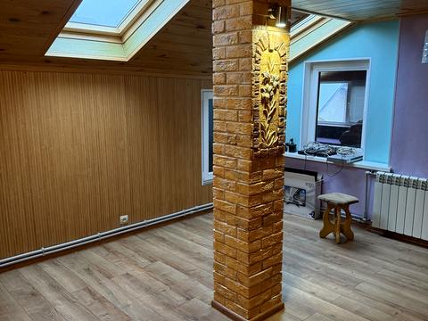 будинок за адресою Підлісна вул.