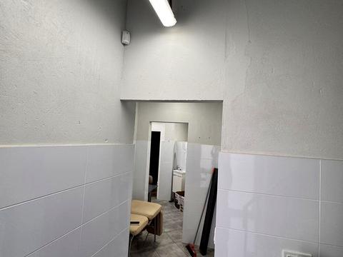 комерційна за адресою Червоної Калини просп., 35в
