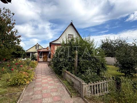 будинок за адресою вул. Кооперативна