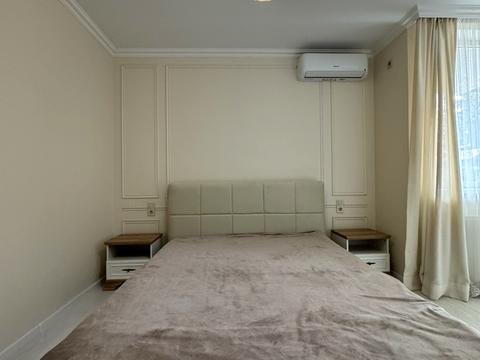 квартира за адресою Євгена Олесницького вул. (), 35