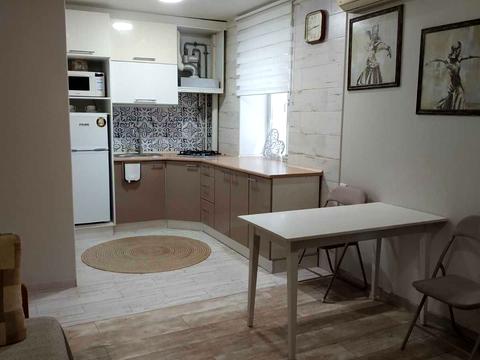 квартира за адресою Академіка Філатова вул., 84