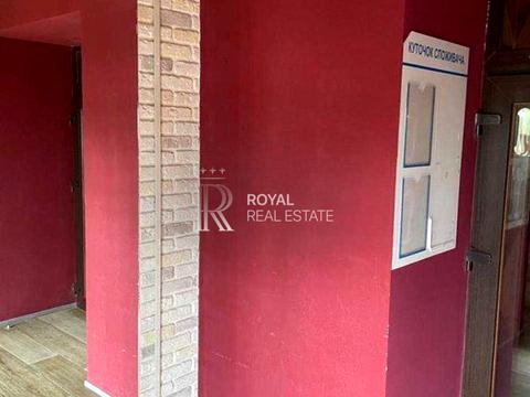 комерційна за адресою Володимира Івасюка просп. (Героїв Сталінграду), 201