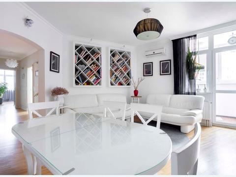 квартира за адресою Сім'ї Кульженків вул. (Петра Дегтяренка), 33