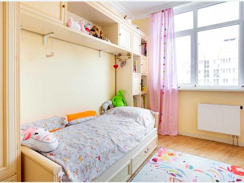 квартира за адресою Сім'ї Кульженків вул. (Петра Дегтяренка), 33