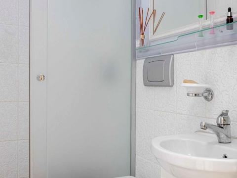 квартира за адресою Сім'ї Кульженків вул. (Петра Дегтяренка), 33