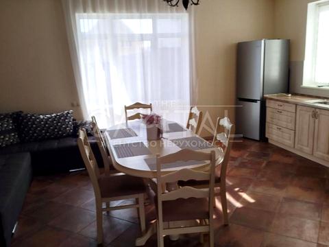 будинок за адресою с. Петропавлівська Борщагівка, Полтавська вул.