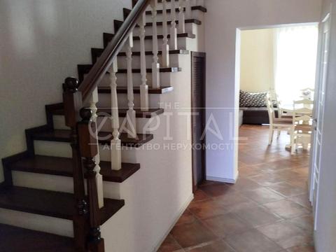 будинок за адресою с. Петропавлівська Борщагівка, Полтавська вул.