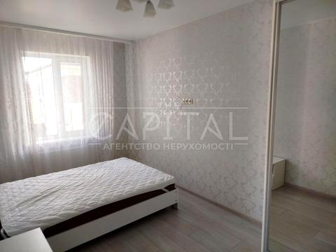 будинок за адресою с. Петропавлівська Борщагівка, Полтавська вул.