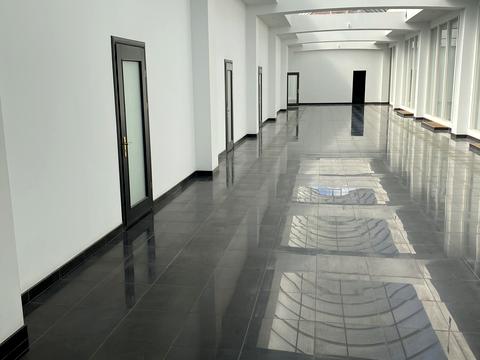 комерційна за адресою Городоцька вул., 174 к2