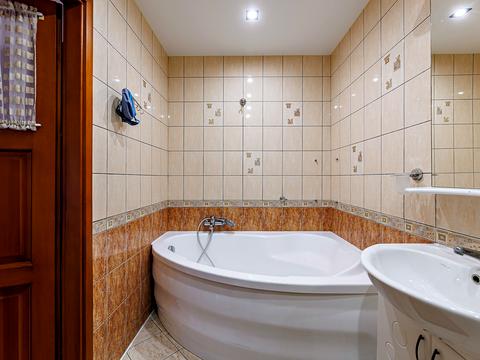 квартира за адресою Куликівська вул., 18б