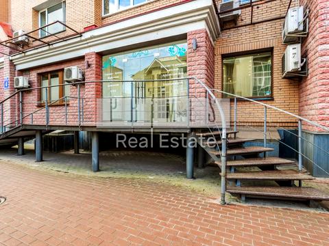 коммерческая по адресу Владимира Ивасюка просп. (Героїв Сталінграду), 4