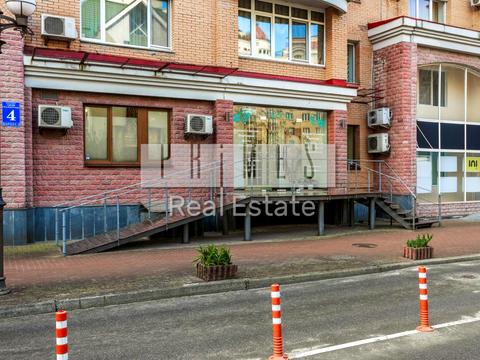 коммерческая по адресу Владимира Ивасюка просп. (Героїв Сталінграду), 4