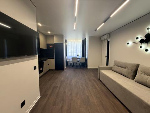 квартира за адресою Степана Бандери вул., 77-Б