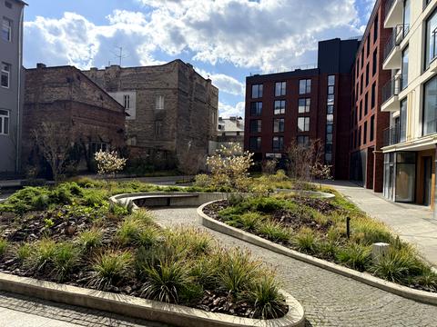 комерційна за адресою Замарстинівська вул. (Калініна), 40