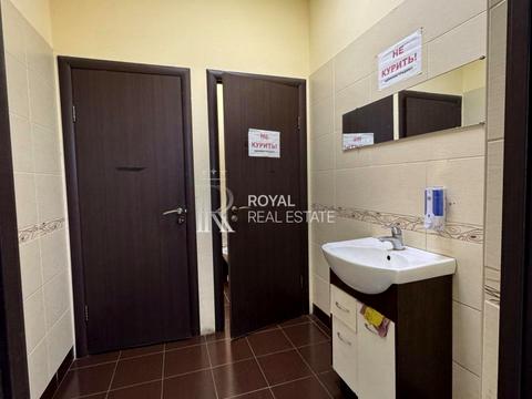 коммерческая по адресу Уинстона Черчилля ул. (Красноткацкая), 42